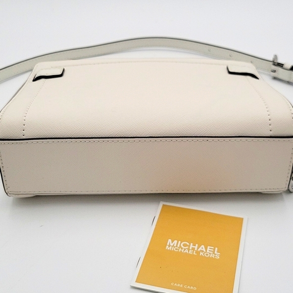 NWT Michael Kors White Crossbody Bag - Picture 7 of 12